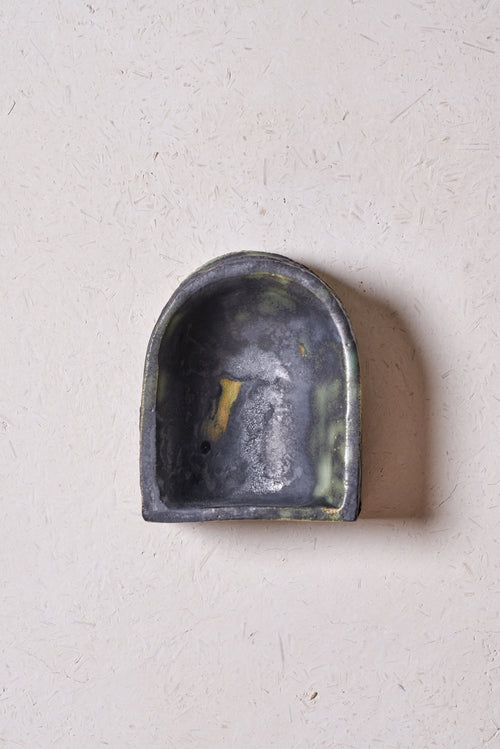 Alcove /  Straight carved grooves with copper
