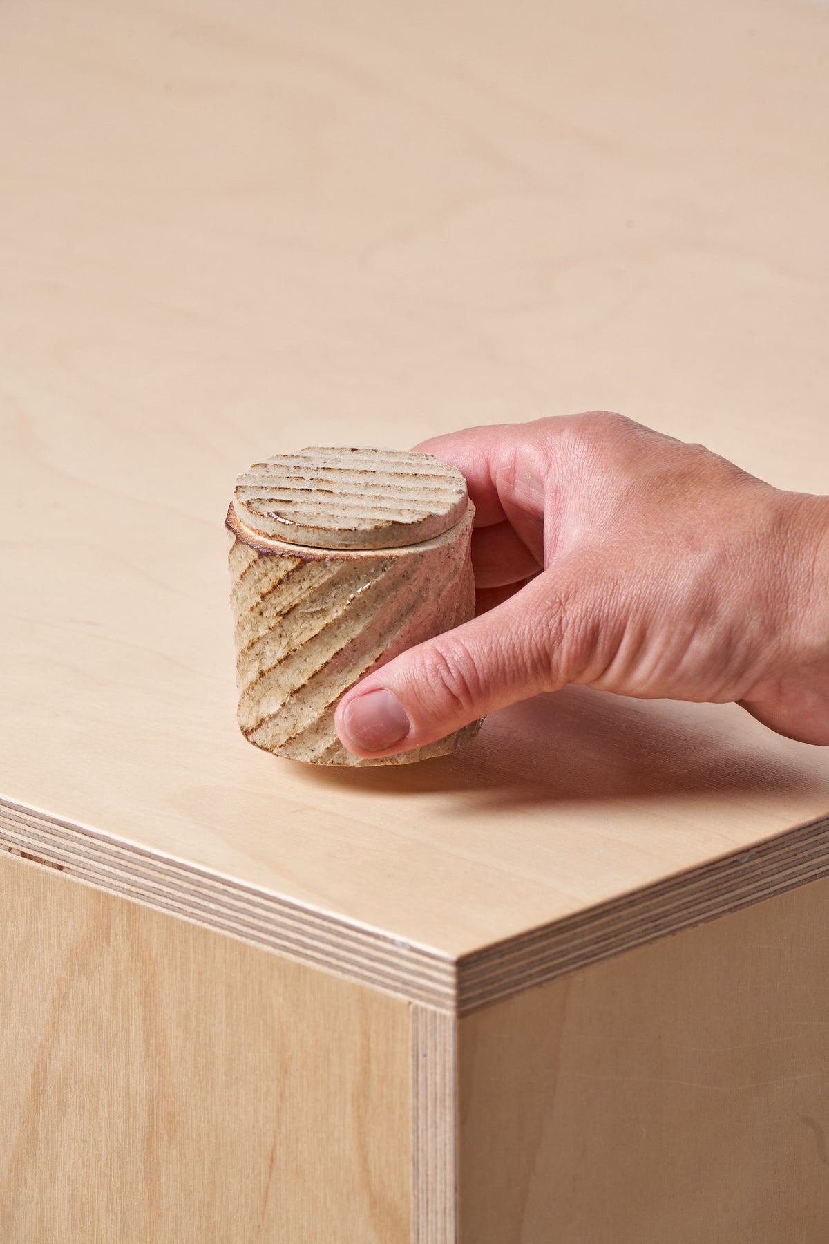 Tiny Box / Diagonal carved grooves with iron detail