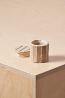 Petite boîte / Rainures sculptées horizontales