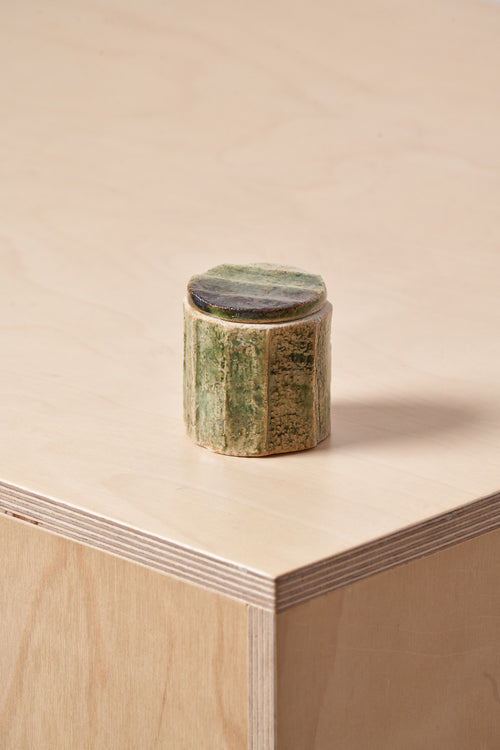 Tiny Box / Large vertical carved grooves with copper