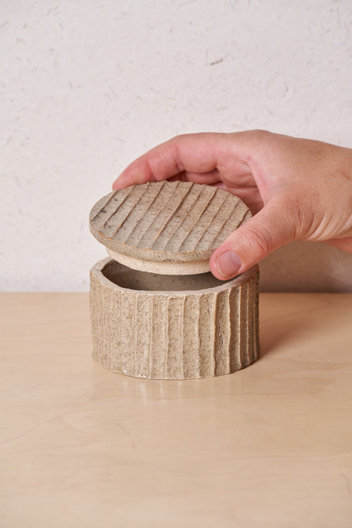 Low Box /  Vertical carved grooves