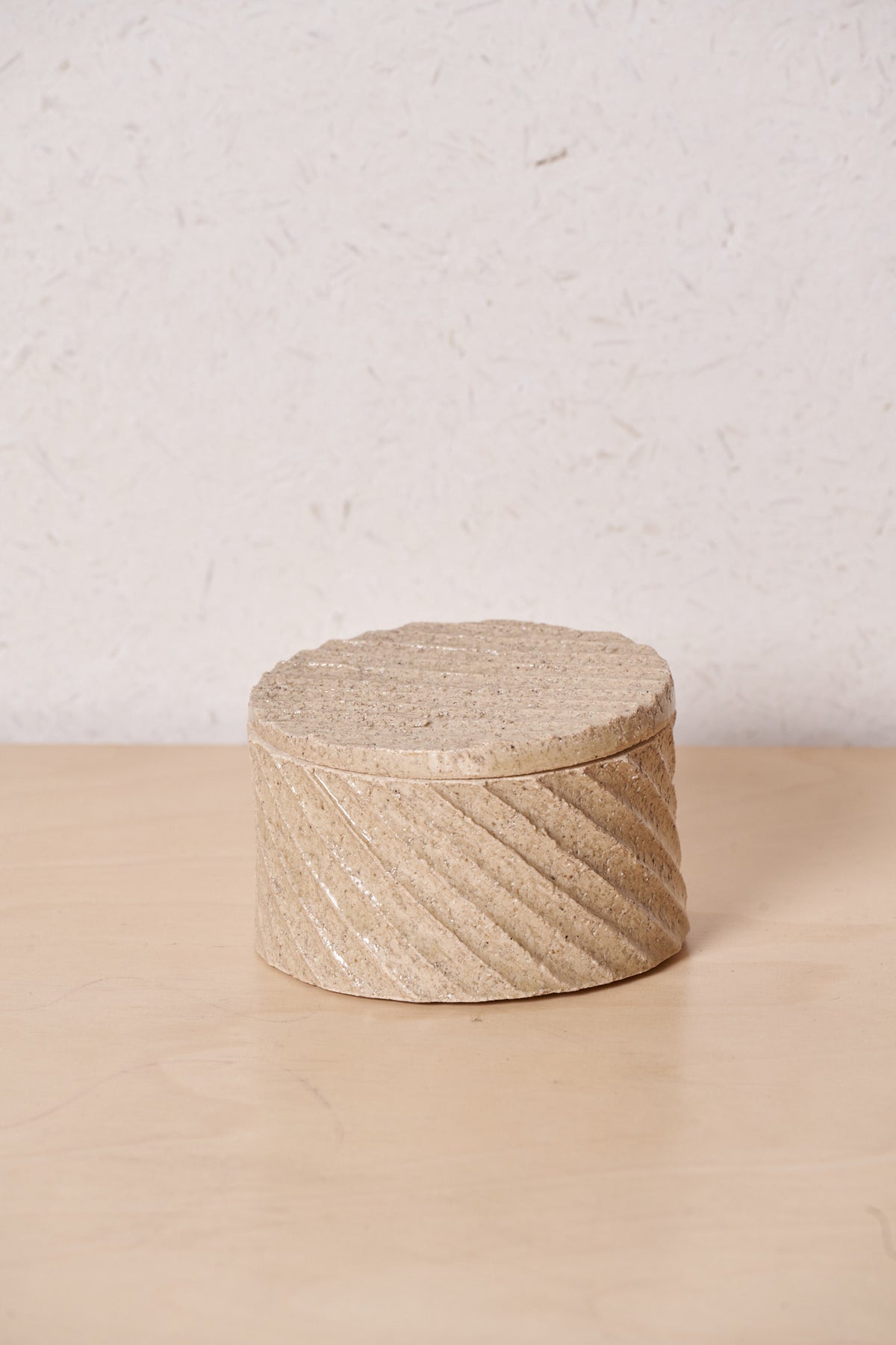 Low Box /  Diagonal carved grooves