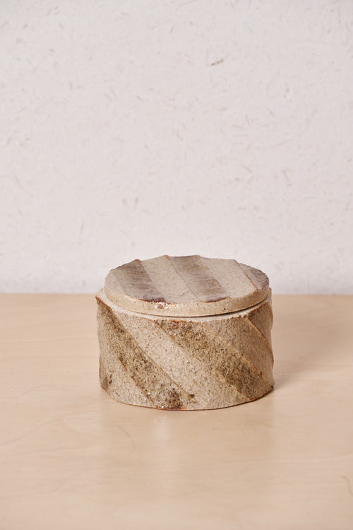 Low Box /  Large diagonal carved grooves with iron