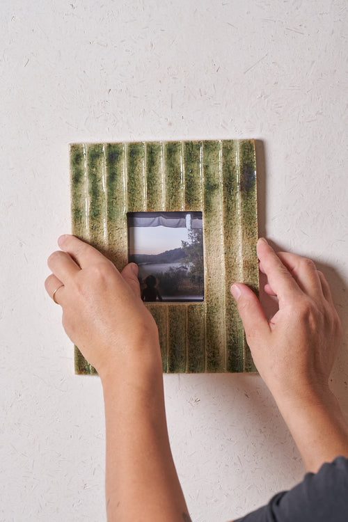 Frame / Straight carved grooves with copper